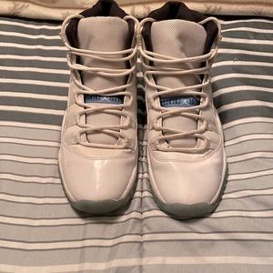 White and blue Jordan 11